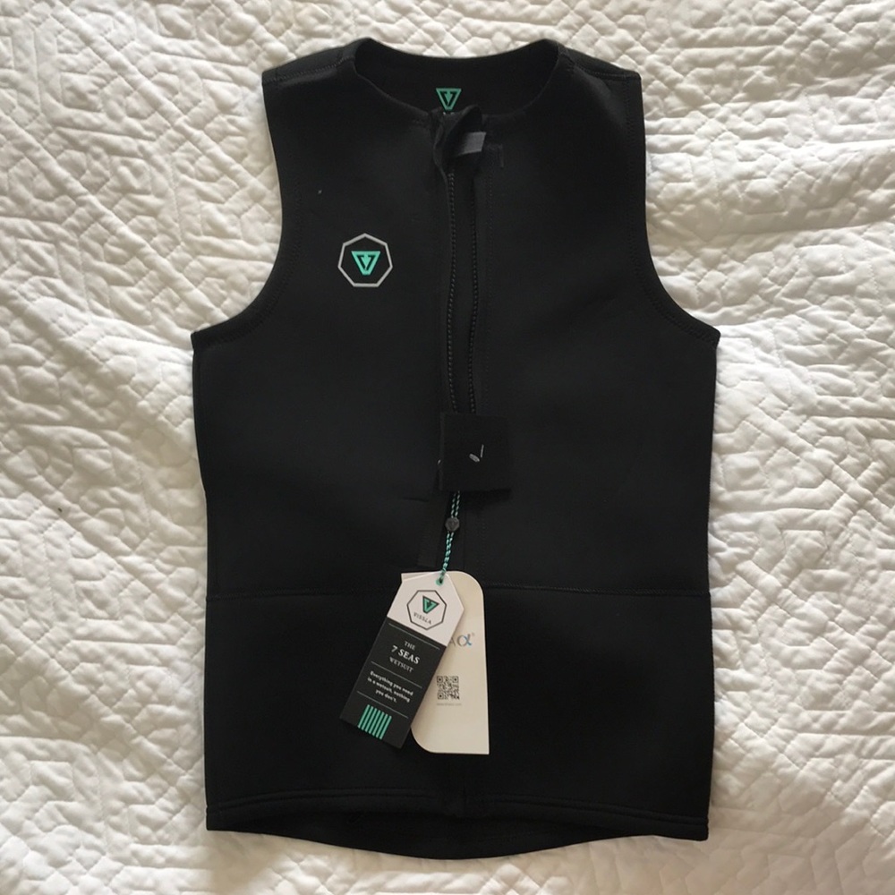 Vissla sleeveless S wetsuit top